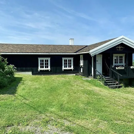 Traditional Timber Farm With Sauna & Wi-fi *