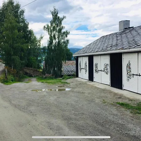 Traditional Timber Farm With Sauna & Wi-fi * Baukal