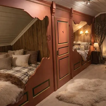 Holiday home Traditional Timber Farm With Sauna & Wi-fi