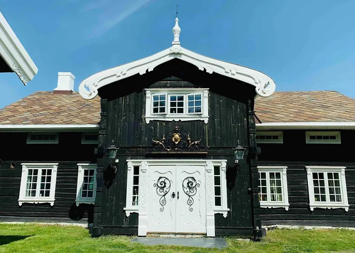 Traditional Timber Farm With Sauna & Wi-fi Feriehus *