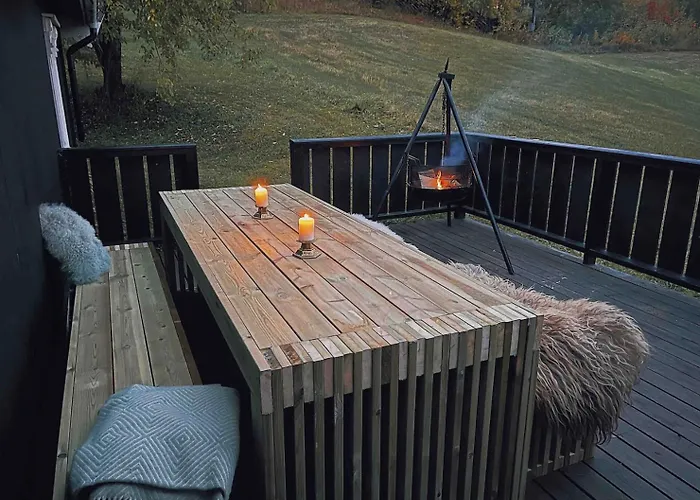 Traditional Timber Farm With Sauna & Wi-fi *