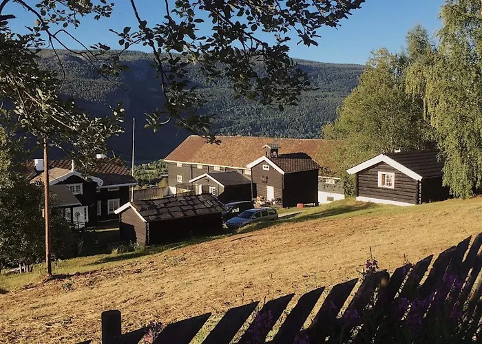 Traditional Timber Farm With Sauna & Wi-fi *