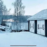 Сasa de vacaciones Traditional Timber Farm With Sauna & Wi-fi *