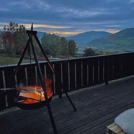 Casa vacanze Traditional Timber Farm With Sauna & Wi-fi Baukal