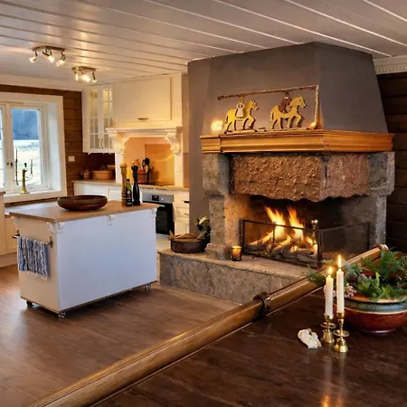 Traditional Timber Farm With Sauna & Wi-fi Baukal